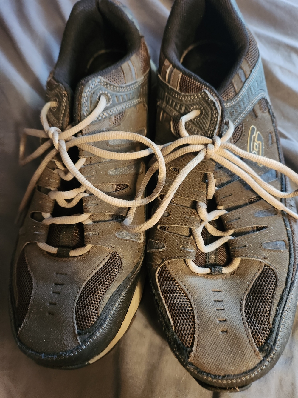 Skechers Men's Gray and Black Lace-Up Sneakers